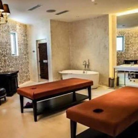 Maui Condotel Azure Residence Манила Екстериор снимка